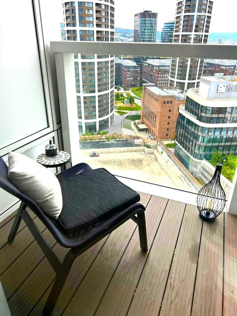 Skau Panorama Family & Business Apartment City View Free Parking Братислава Екстериор снимка