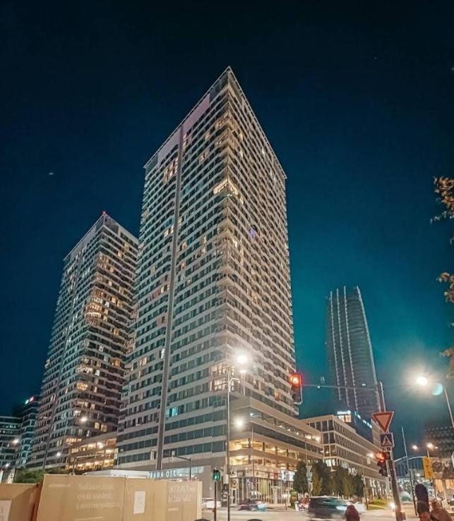 Skau Panorama Family & Business Apartment City View Free Parking Братислава Екстериор снимка